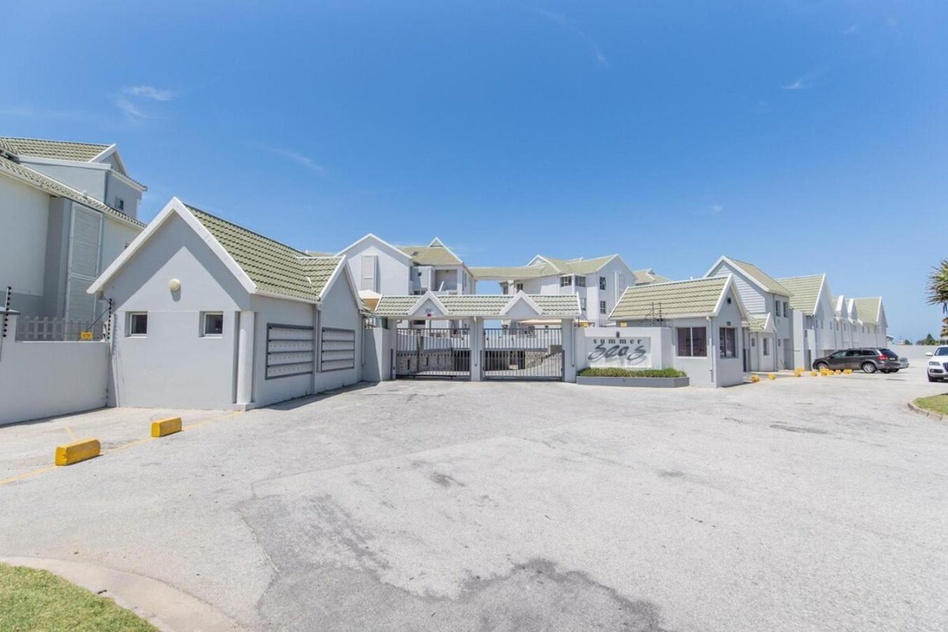Luxury On The Beach 伊丽莎白港 外观 照片